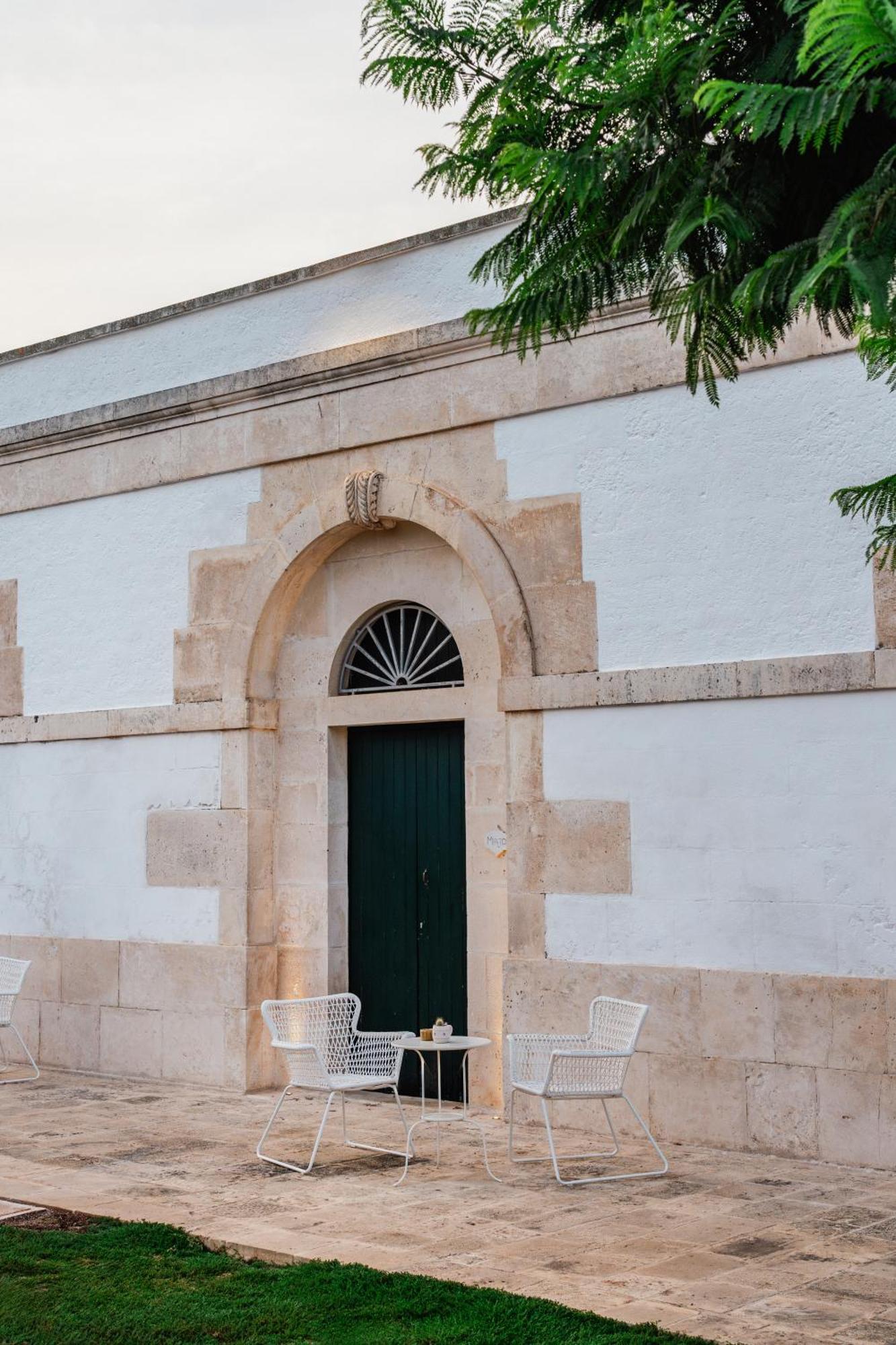 オストゥーニ Masseria Gorgognolo Bed & Breakfast エクステリア 写真